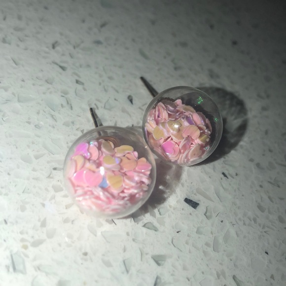 Earrings hearts globe sparkle iridescent stud ball - Picture 10 of 16